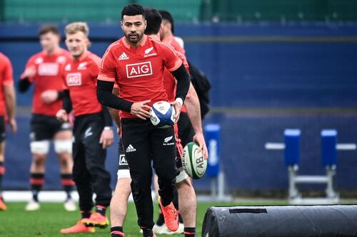 Richie Mo’unga one of seven changes for New Zealand’s clash with France