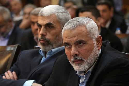 Hamas amends its charter to court Fatah and gain admission to the PLO