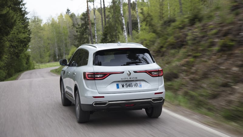 Mechanically, underneath, the Koleos is pure X-Trail, so the chassis is all but the same, and it uses the same engines