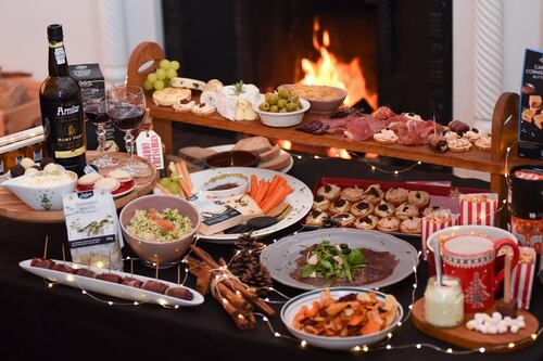 The Lidl Christmas Coach: Fireside Feasts
