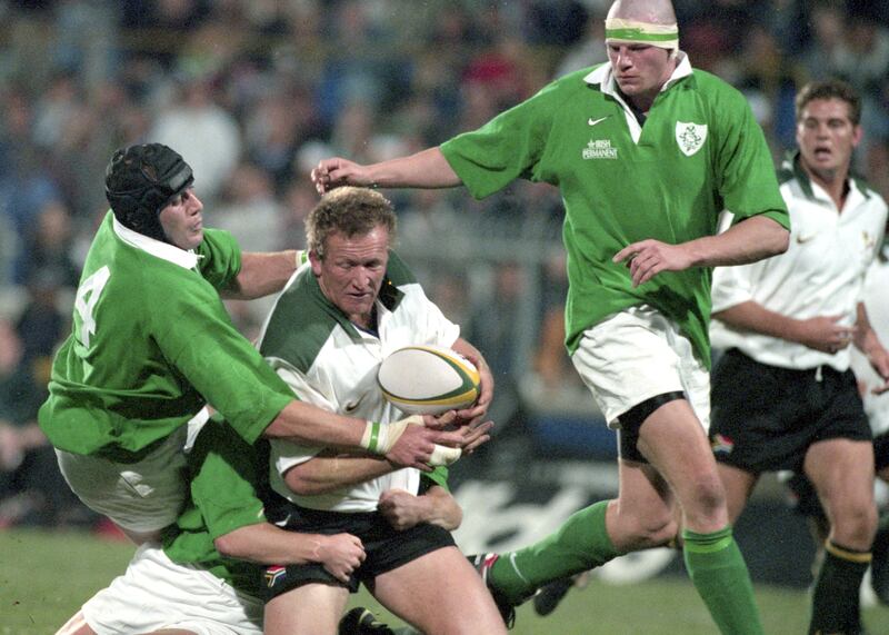 Ireland Summer Tour to South Africa, Loftus Versfeld Stadium, Pretoria 20/6/1998
South Africa vs Ireland
South Africa’s Andre Venter tackled by Paddy Johns and Malcolm O’Kelly of Ireland
Mandatory Credit ©INPHO/Billy Stickland