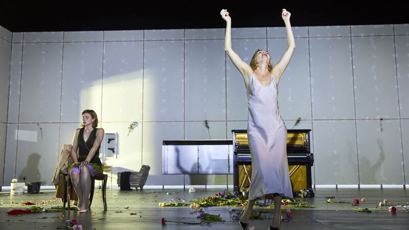 Annabel Bates (Mrs Elvsted) and Lizzy Watts (Hedda) in The National Theatre’s production of Ibsen’s masterpiece ‘Hedda Gabler’.