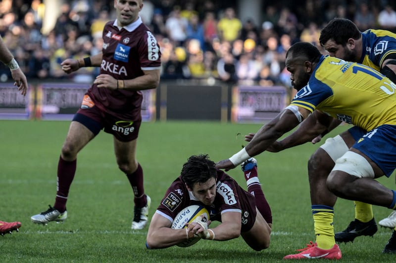 Joey Carbery in action for Bordeaux-Bègles' away to ASM Clermont. He landed a conversion with the last kick of the game to earn the visitors a bonus point. Photograph: Jean Philippe Ksiazek/AFP/Getty Images