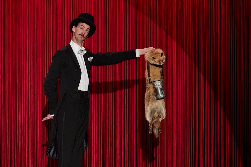 A comedy performance by the great magician Kosmao and his assistant, the stuffed fox Goupil, in a show conceived by French artist Étienne Saglio