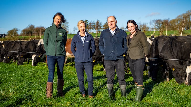 European Milk Forum spokesperson and CEO of the National Dairy Council Zoe Kavanagh, Aurivo Farm Profitability Specialist Majella McCafferty, and dairy farmers Austin & Yvonne Connelly. Credit: Traction Media.