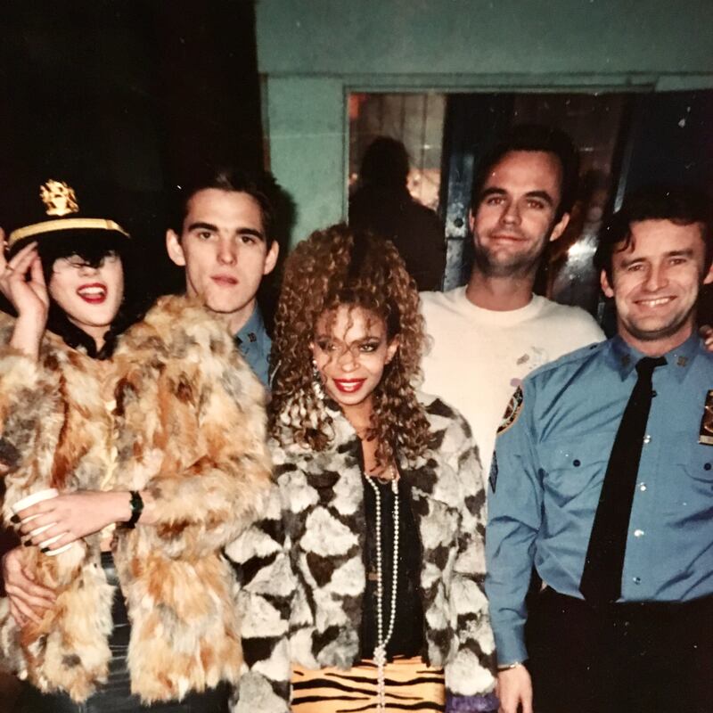 Behind the scenes on the set of the Fairytale of New York music video: Director Peter Dougherty (second right) with actors, including Matt Dillon (second left) and Shannon’s father Frank Murray