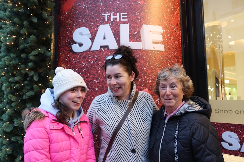 Staff outnumber shoppers four to one in one Grafton Street store – The Irish Times