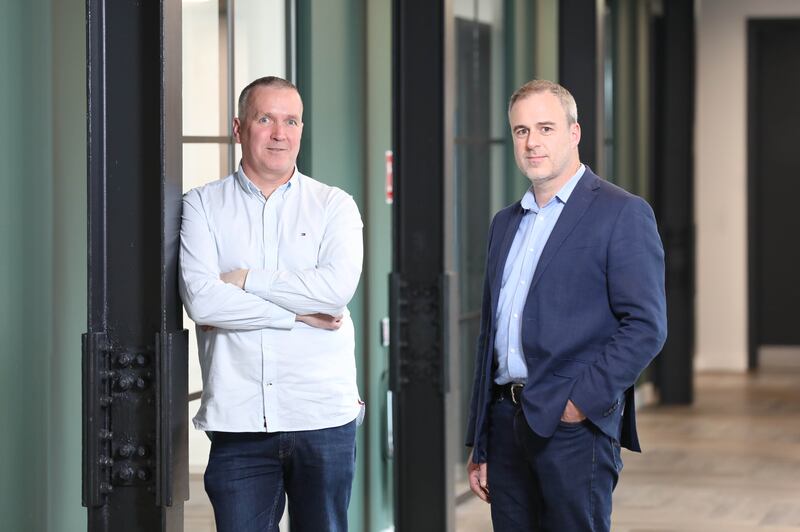 Richard Watson, right, managing partner at Furthr VC, with Paul McNulty, CEO and founder of 3D Issue, after Furthr VC led a €750K investment in the Donegal company