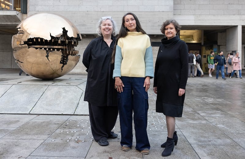 Trinity Provost Linda Doyle with Nelofer Pazira-Fisk and librarian Helen Shenton. Photograph: Paul Sharp
