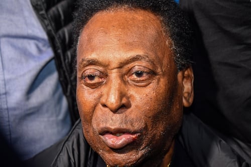‘I feel better every day,’ says Pelé as he recovers from surgery