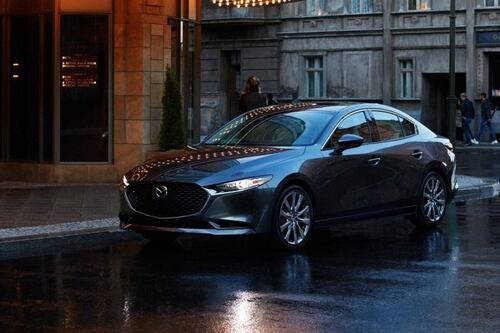 Mazda 3: Handsome saloon’s clever engine tech doesn’t stand up in court