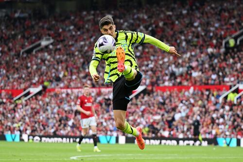 Arteta lauds Arsenal players in wake of Old Trafford victory as title decider goes to final day