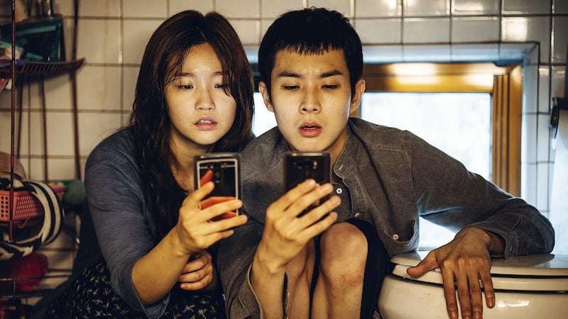 Woo-sik Choi and So-dam Park in Bong Joon-ho’s Parasite