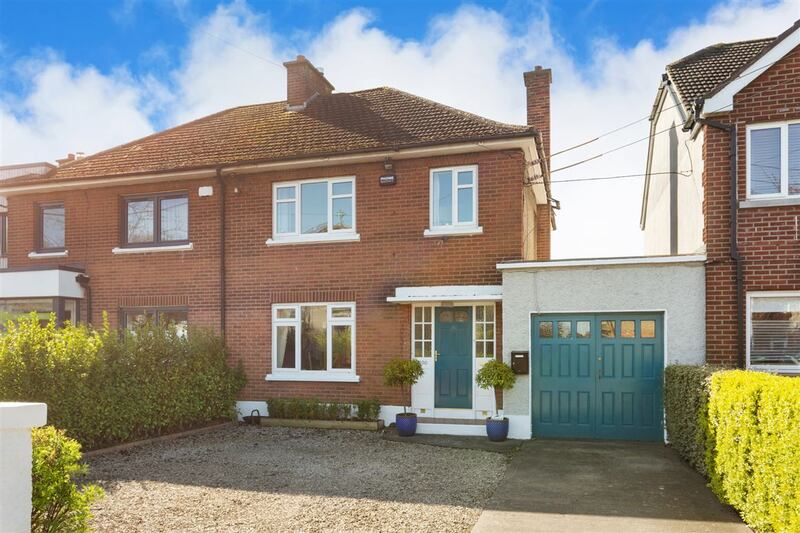 200 Navan Road, Dublin 7, has a southwest-facing rear garden