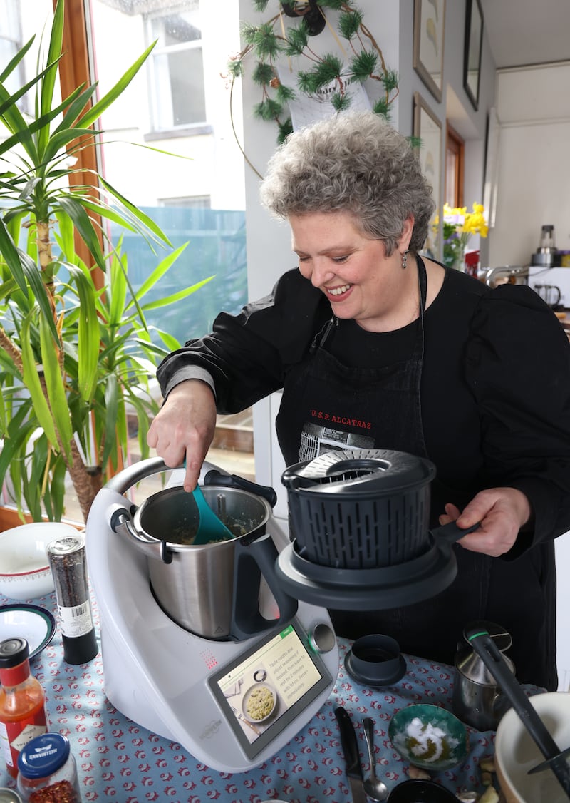 Róisín uses the Thermomix to make asparagus risotto. Photograph: Bryan O’Brien