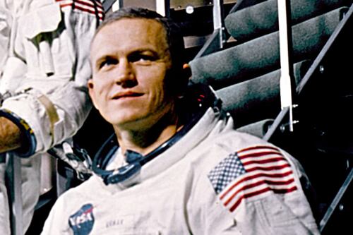 Frank Borman, astronaut who led first Apollo mission to the moon, dead at 95