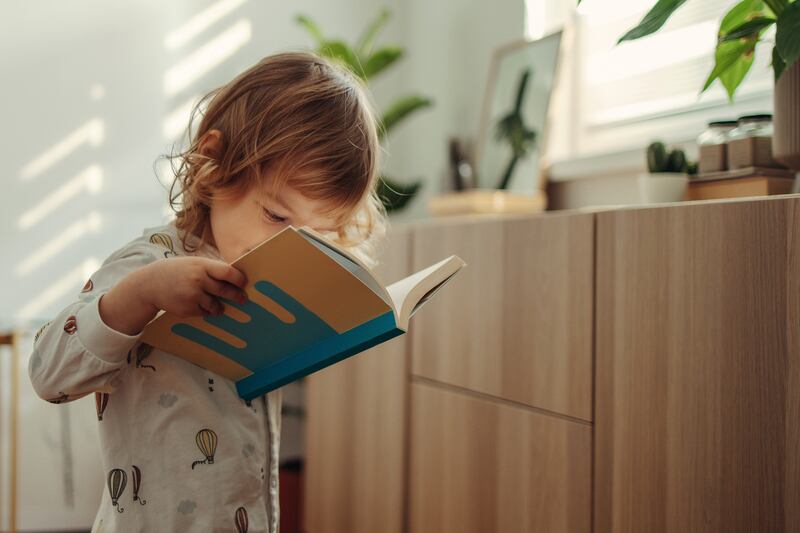 Reading to babies and toddlers