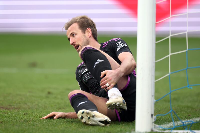 DARMSTADT, GERMANY - MARCH 16: Harry Kane of Bayern Munich goes down with an injury and is later substituted during the Bundesliga match between SV Darmstadt 98 and FC Bayern München at Merck-Stadion am Böllenfalltor on March 16, 2024 in Darmstadt, Germany. (Photo by Alex Grimm/Getty Images)