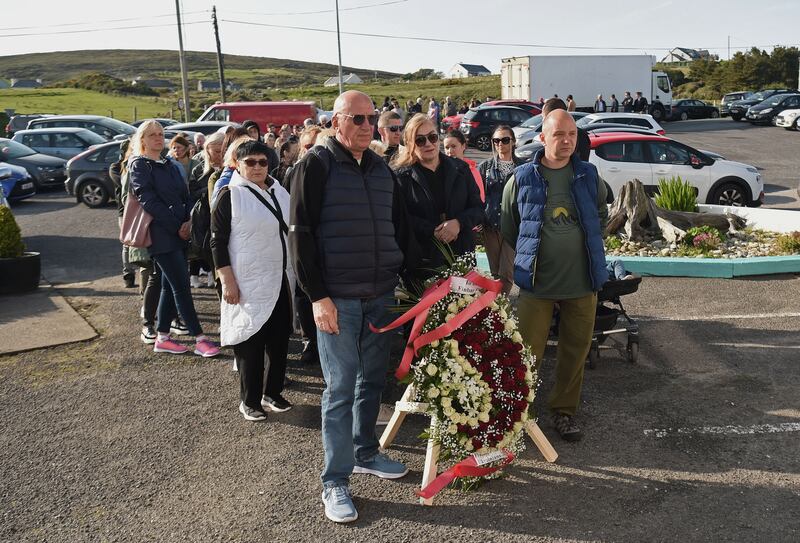 Ukrainians now living in Ireland paid tribute at the event. Photograph: Conor McKeown