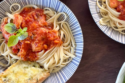 Chicken Parmesan linguine is a great recipe for children to try