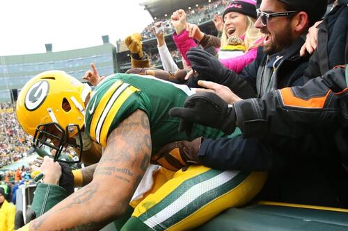 Green Bay Packers are romantic oddballs in the kingdom of capitalism