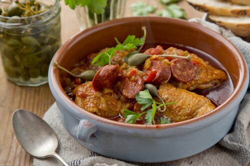 Slow-cooked chicken with chorizo