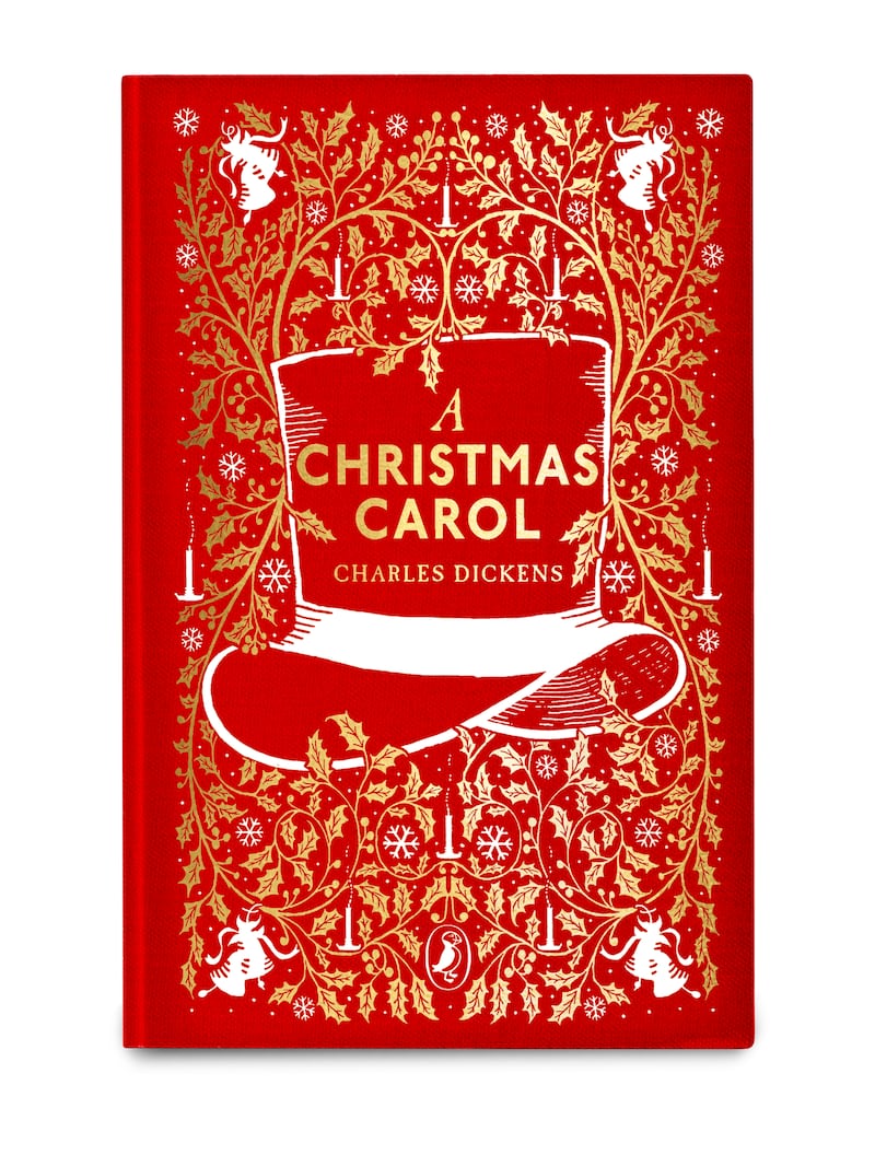 A Christmas Carol by Charles Dickens (Puffin Clothbound Classics)