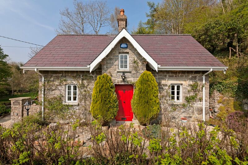 Tithe Cottage, Fivemilebourne, Calry, Co Leitrim