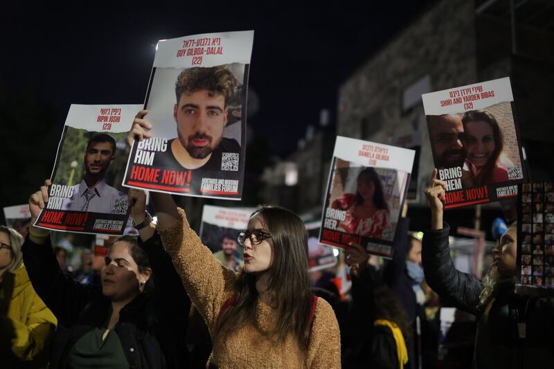 Protesters calling for the release of hostages held by Hamas demonstrate outside the residence of Israeli prime minister Binyamin Netanyahu in Jerusalem. Photograph: Abir Sultan/EPA