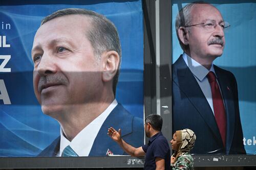 Turkey’s election rivals vie for swing city in Erdoğan’s toughest race