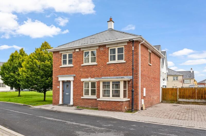 48 The Meadows, Cornelscourt, Newbridge, Co Kildare