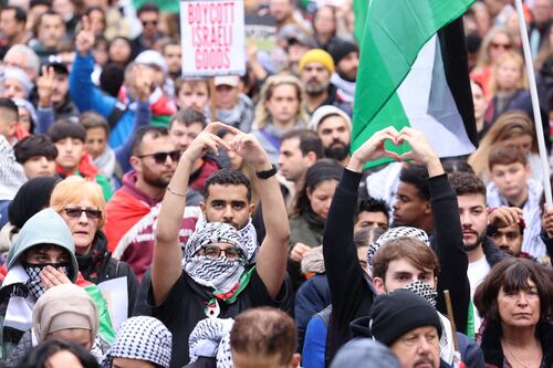 Thousands march in Dublin and Cork to show solidarity with Palestine