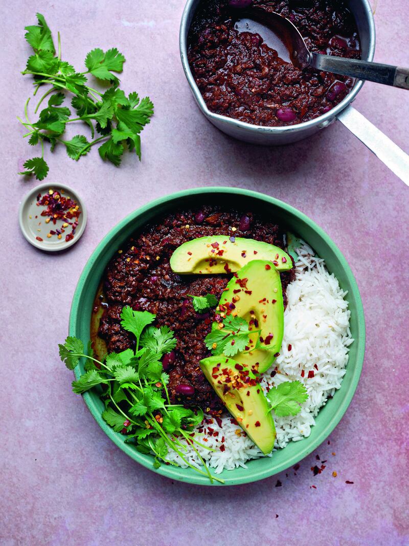 Mushroom and black bean chilli