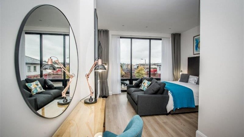 The James Suites are right in the heart of the 400-year-old walled Derry City