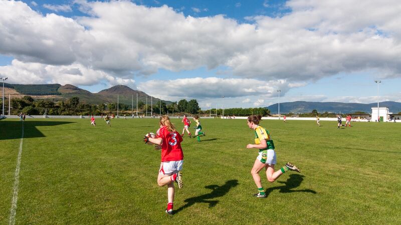 Cooley Kickhams ladies' team in action