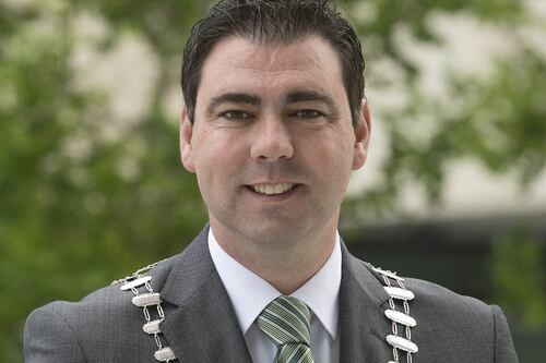 Mayor of Co Cork announces general election candidacy