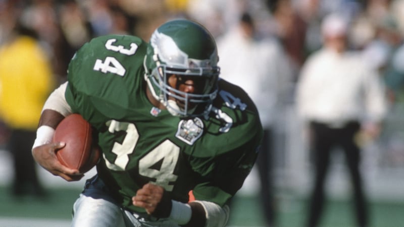 Walker in action for the Philadelphia Eagles in 1992. Photo: Focus on Sport/Getty Images