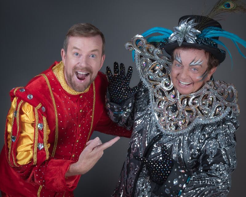 Alan Hughes as Sammy Sausages and Marty Morrissey as the Magic Mirror in the Christmas pantomime Snow White & Sammy and Buffy last December