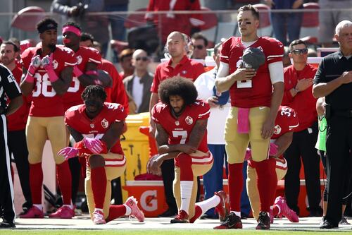 Donald Trump aims tweets at NFL and reopens anthem debate