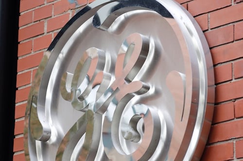 General Electric to freeze pension benefits for 20,000 employees