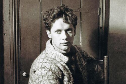 Replica Dylan Thomas shed to travel to Ireland for festival