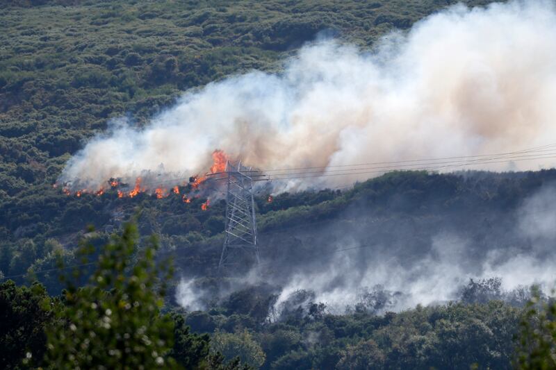 The fire in the Barnaculia / Ticknock area of the Dublin mountains as viewed from the Sandyford Road area.  Photograph: Nick Bradshaw