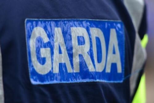 Pedestrian dies in road traffic crash in Co Offaly