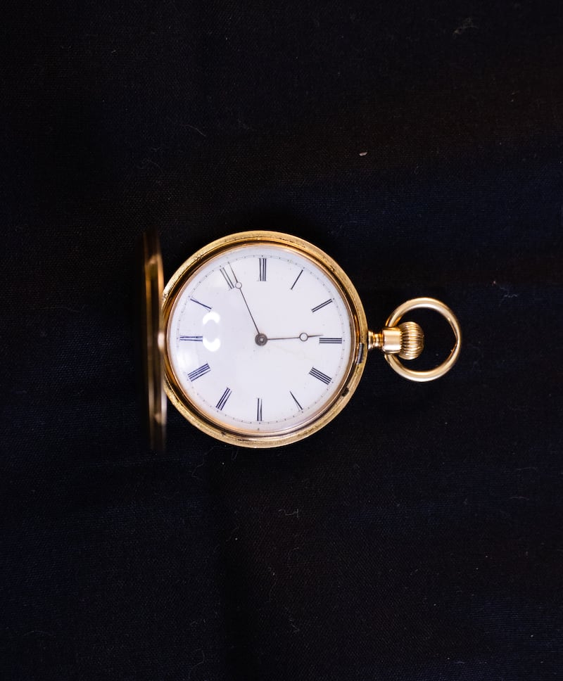 Patek Phillipe ladies' 18k gold pocket watch, €2,000-€4,000