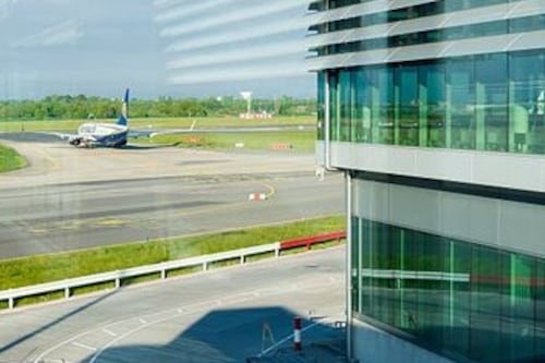 Dublin airport under growing pressure to cut passenger delays