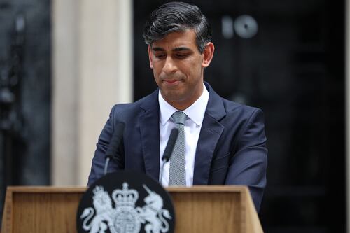 Sunak offers apologies as he leaves Downing Street