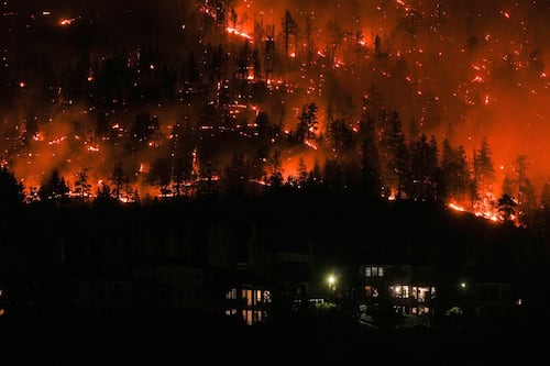 Smoke and flames rage as Canadian wildfires intensify
