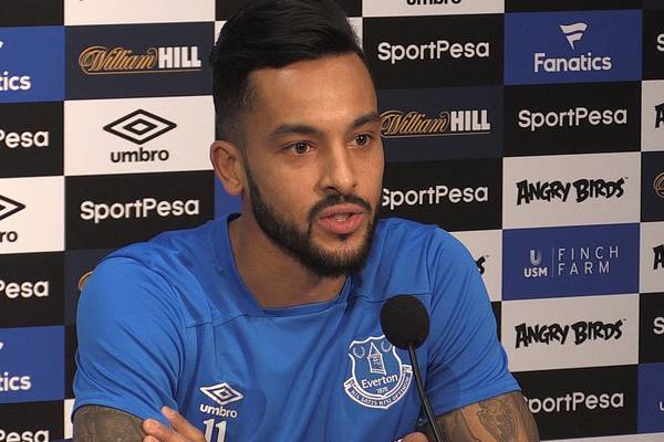Walcott feels move to Everton is the right career decision