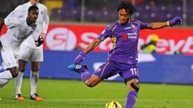 Chelsea open talks with  Fiorentina over  Juan Cuadrado