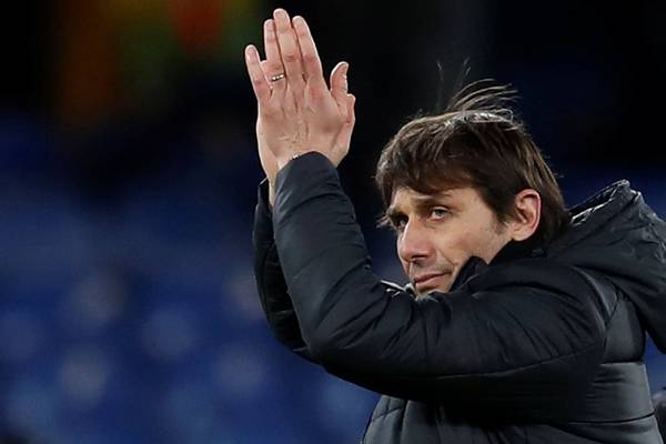 Antonio Conte thanks Chelsea fans for show of support